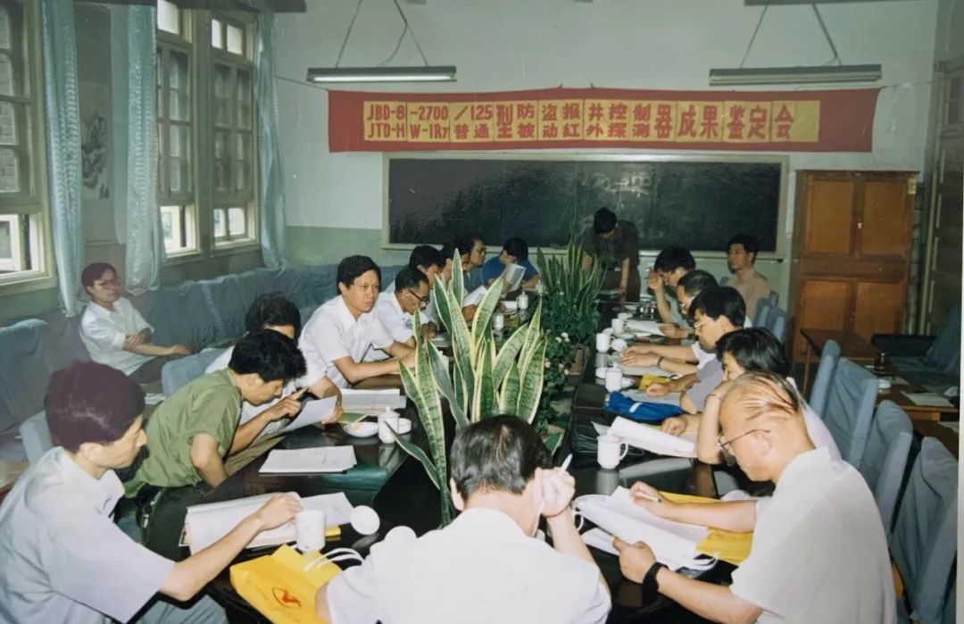 00.jpg