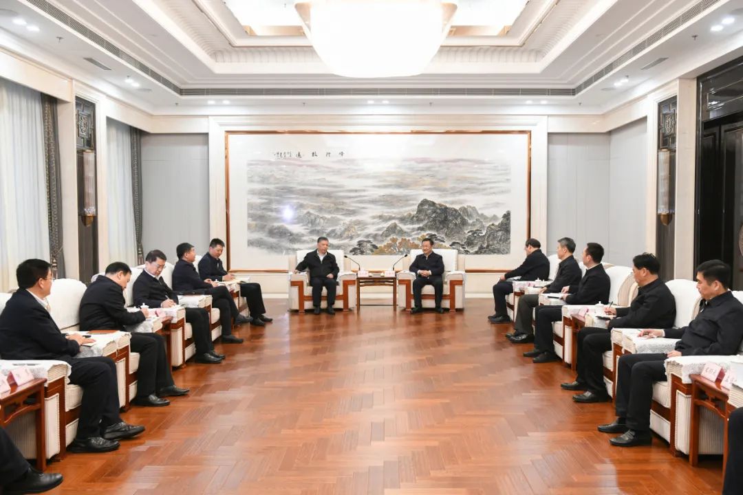 华能集团张文峰拜会辽宁省省长王新伟