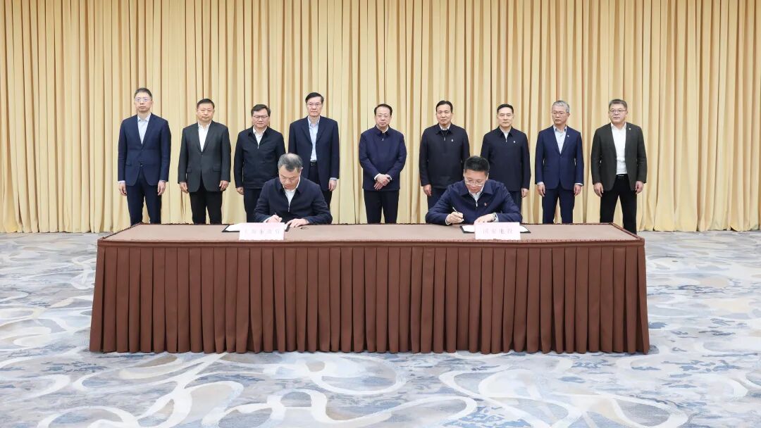 1767168446930405.jpg 6400.jpg