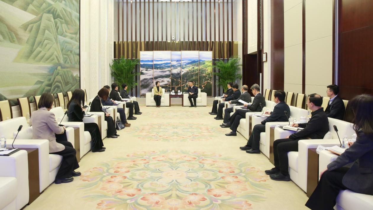 国家电投集团与北京师范大学举行工作会谈