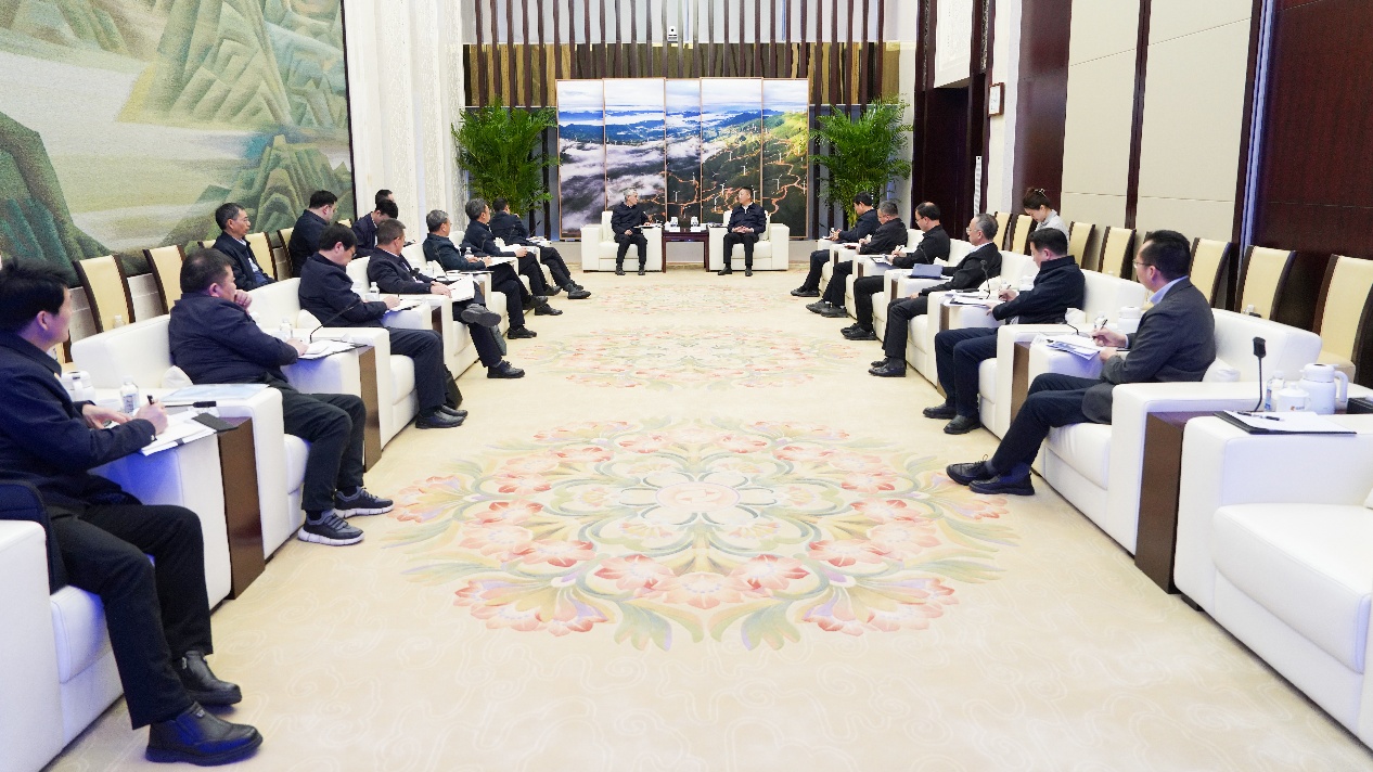 国家电投集团与东方电气集团举行工作会谈