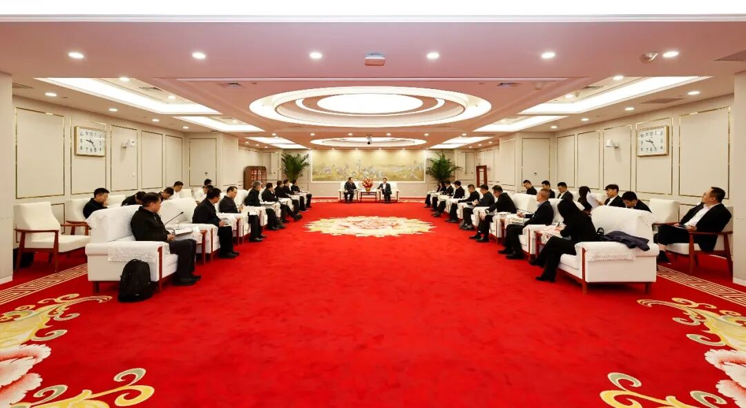 中核集团与中国海油签署战略合作协议