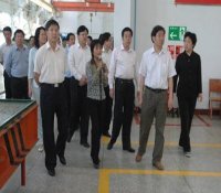 朱长青率全市产业集聚区暨重点项目观摩团到我公司观摩