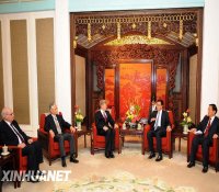 李克强会见全球核能合作伙伴部长级会议代表