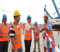 中核建设集团公司总经理穆占英、副总经理李定成一行莅临三门核电工程施工总承包部指导工作