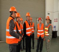 中国核建党组成员、副总经理高名湘一行莅临中核五公司检查指导工作