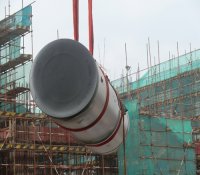 福清核电1号机组主蒸汽系统超级管道初次吊装顺利完成