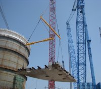 三门核电工程1号核岛反应堆厂房CA55模块吊装成功