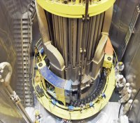 红沿河核电1号机组压力容器扣盖成功