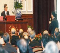 香港学者：煤比核电危险