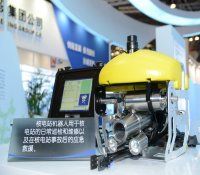 中广核研发的核电站应急机器人首度亮相