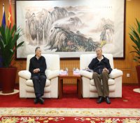 中核集团董事长王寿君会见中兴通讯侯为贵一行