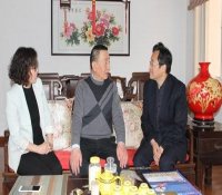 中核五公司对退休劳模进行走访慰问