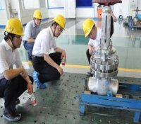 中核集团潘建明一行赴中核科技检查指导工作