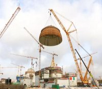 海外华龙一号卡拉奇3号机组核岛成功实现穹顶吊装