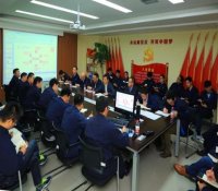 俞培根参加基层联系点三门核电维修仪控党支部会议
