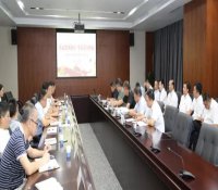 中核二二公司召开安全生产专题中心组学习（扩大）会
