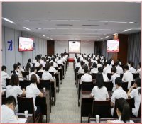 中核二二公司领导带头讲授“不忘初心、牢记使命”专题党课